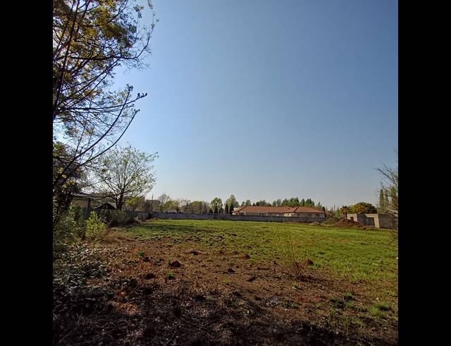1,983M² VACANT LAND FOR SALE IN HENLEY ON KLIP